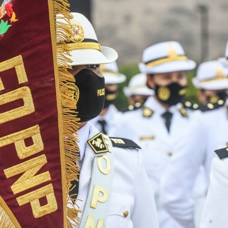 PROPINA Y VESTIMENTA